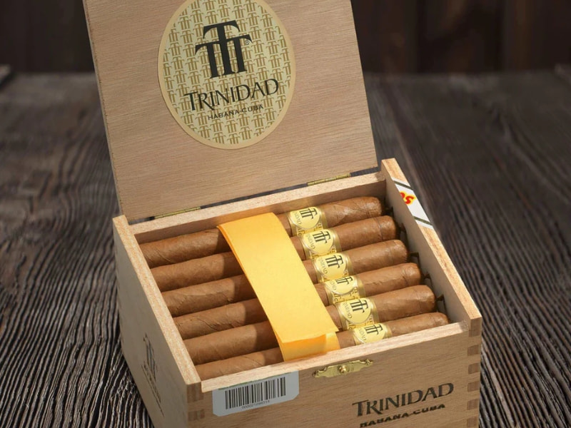 Báo giá xì gà Reyes tại Xì Gà Vàng